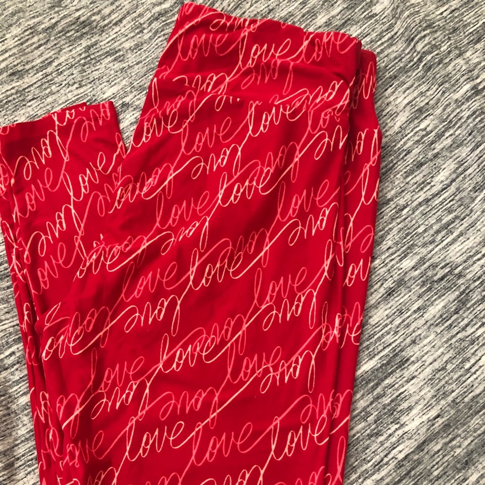 Lularoe tall and curvy
